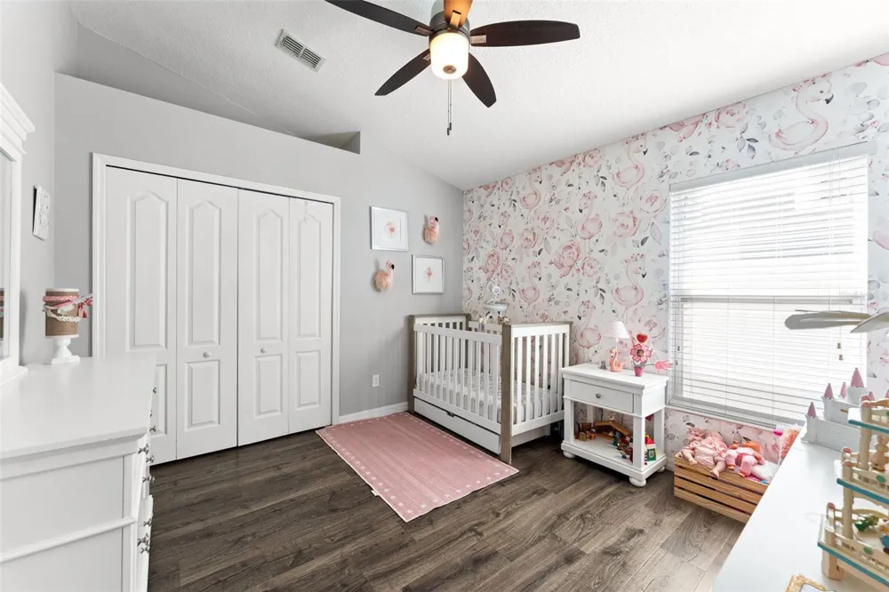 10037 PORTOFINO DRIVE Orlando, FL 32832