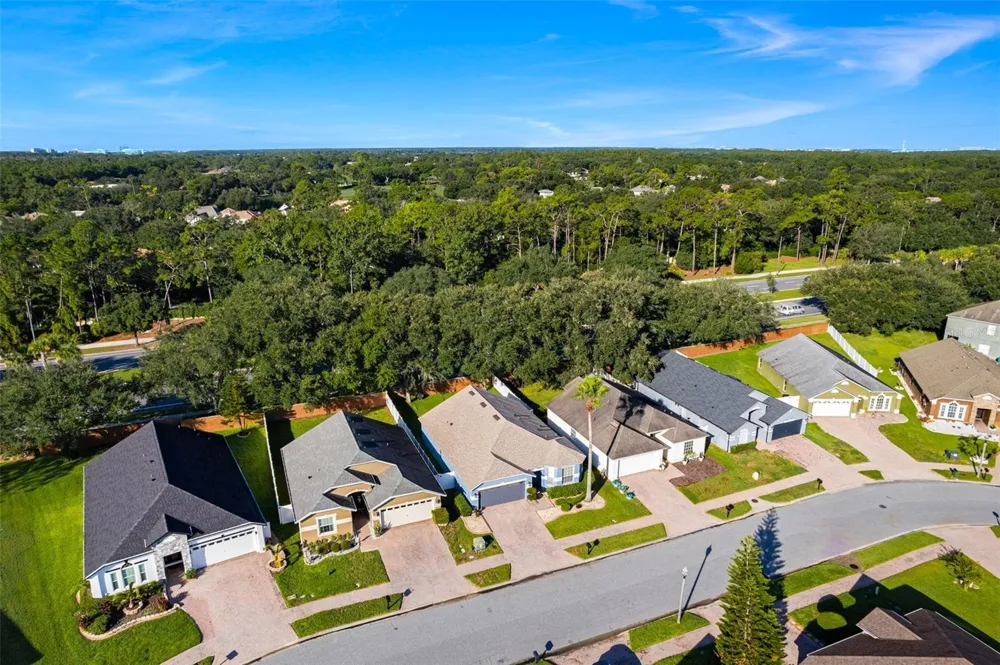 10037 PORTOFINO DRIVE Orlando, FL 32832