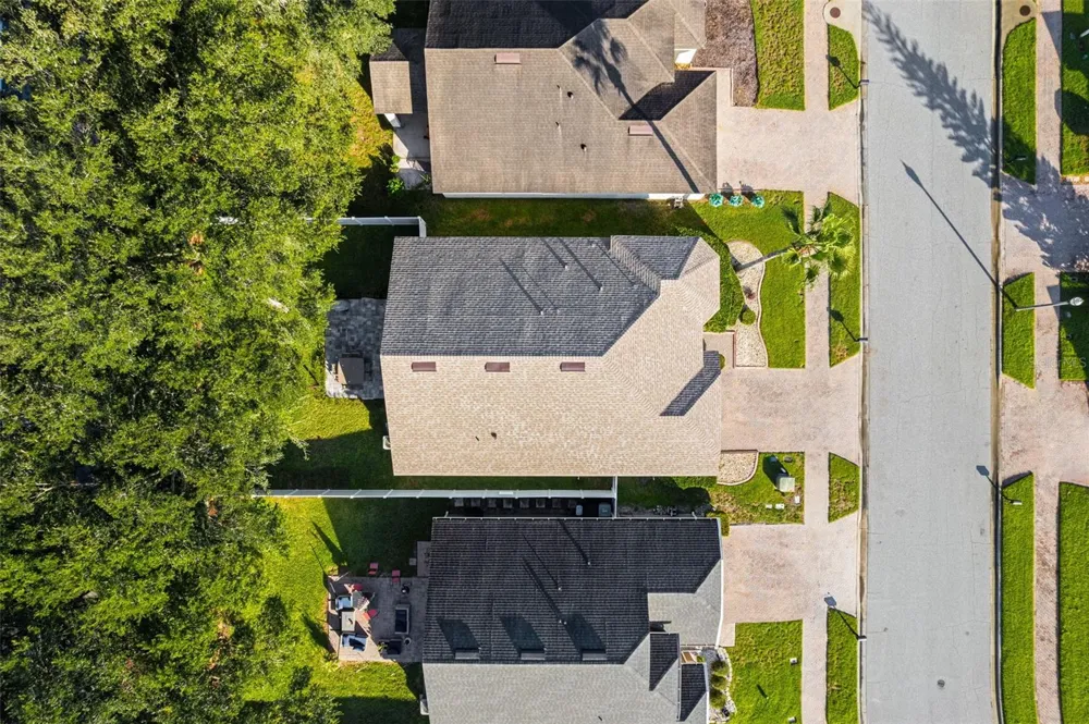 10037 PORTOFINO DRIVE Orlando, FL 32832
