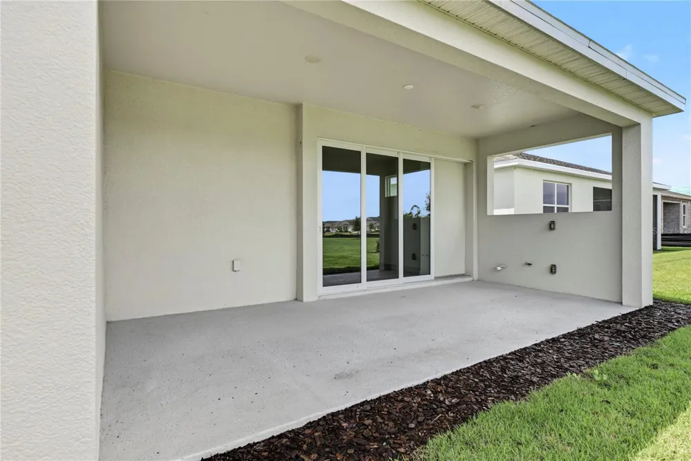 3951 KENNEBUNK LOOP Mount Dora, FL 32757
