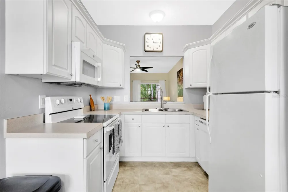 8825 CORAL PALMS COURT #B Kissimmee, FL 34747