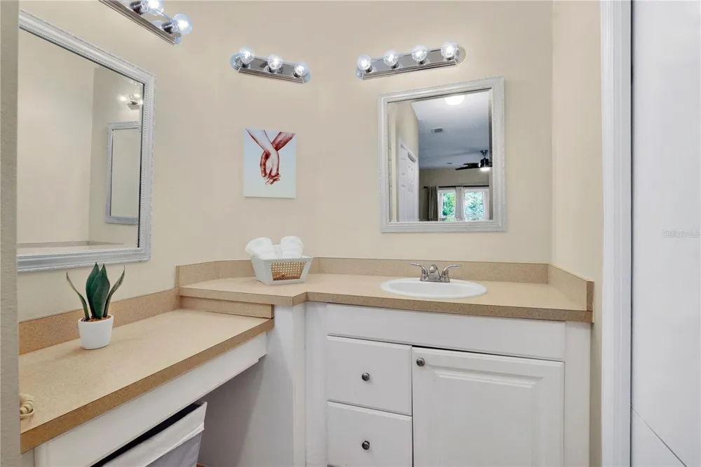 8825 CORAL PALMS COURT #B Kissimmee, FL 34747