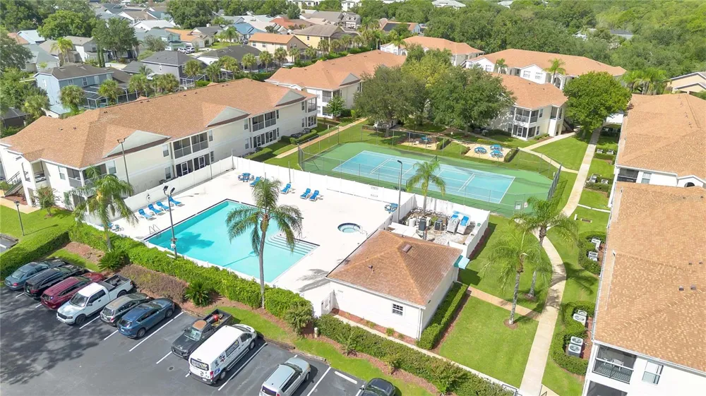 8825 CORAL PALMS COURT #B Kissimmee, FL 34747