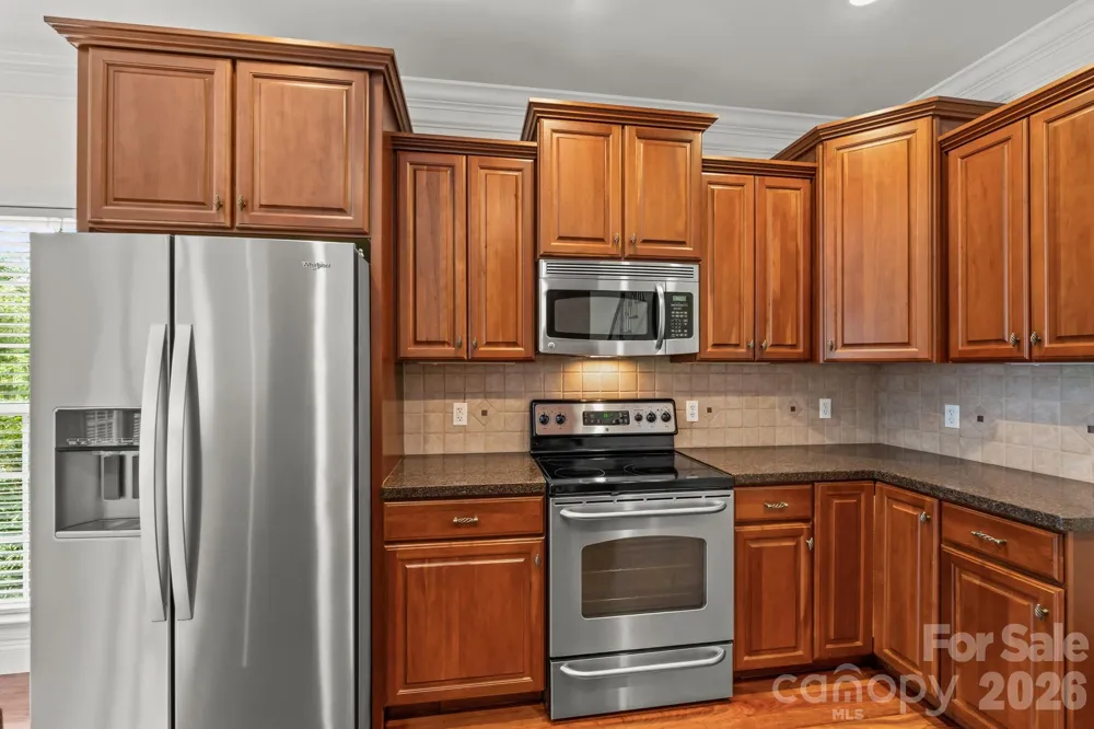 3321 Lower Lake Road Thomasville, NC 27360
