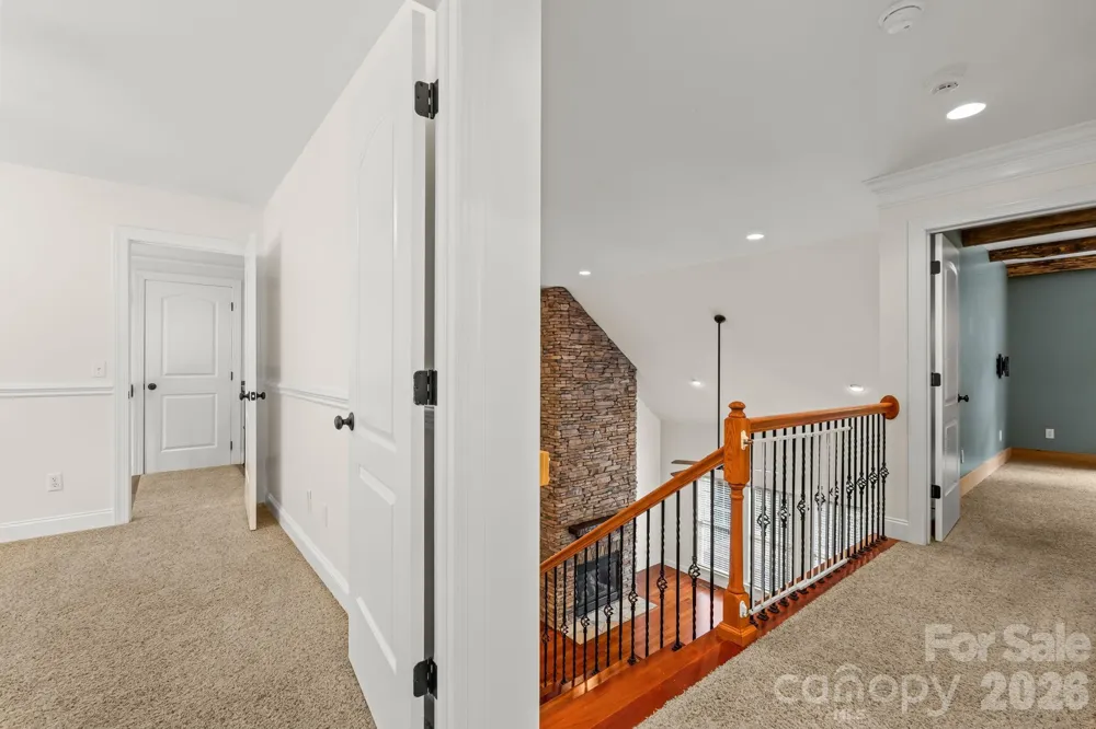 3321 Lower Lake Road Thomasville, NC 27360