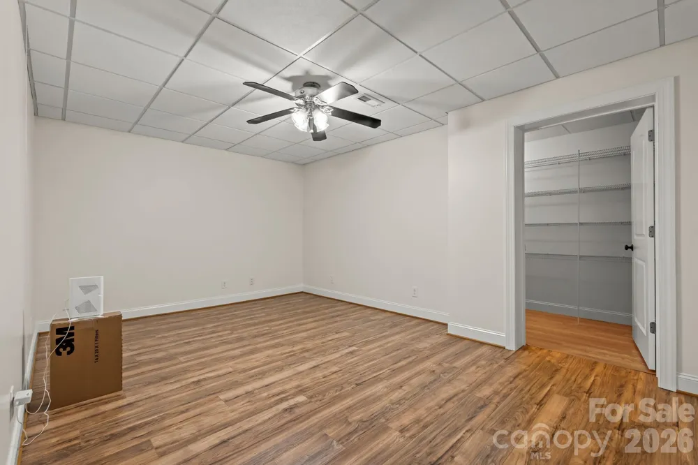 3321 Lower Lake Road Thomasville, NC 27360