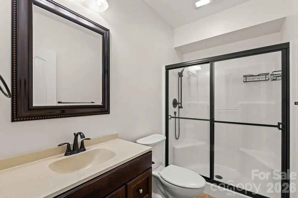 3321 Lower Lake Road Thomasville, NC 27360
