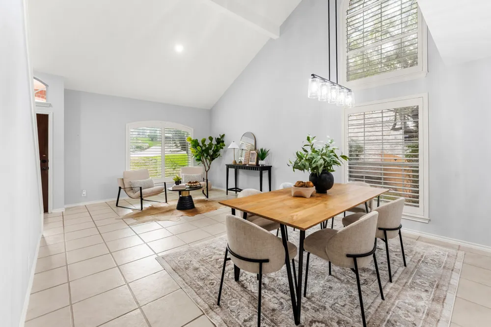 3704 Caney Creek Road Austin, TX 78732