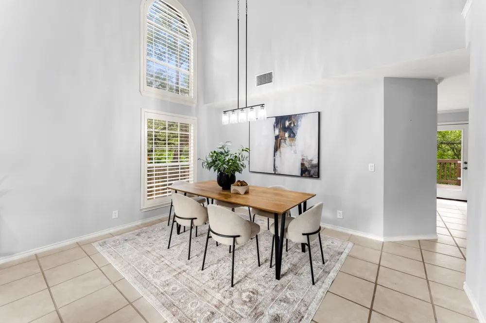 3704 Caney Creek Road Austin, TX 78732