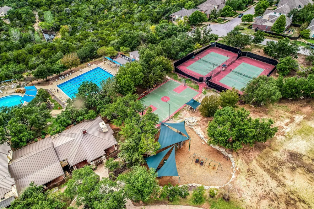 3704 Caney Creek Road Austin, TX 78732