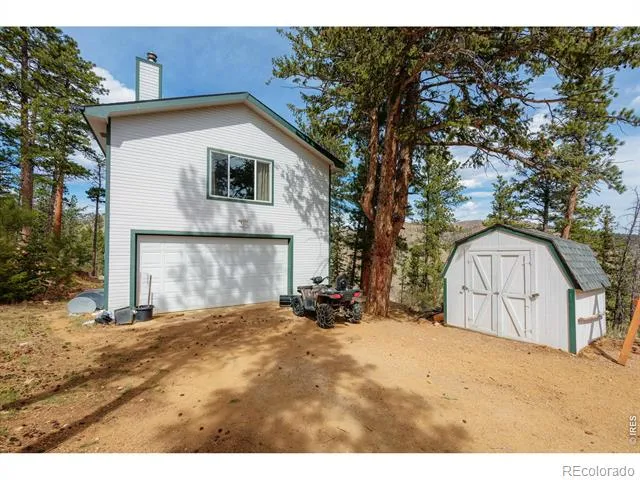 842 Unger Mountain Road Bellvue, CO 80512