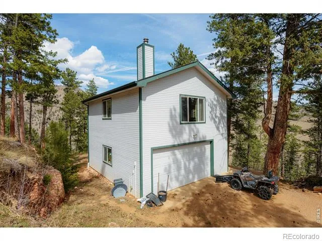 842 Unger Mountain Road Bellvue, CO 80512