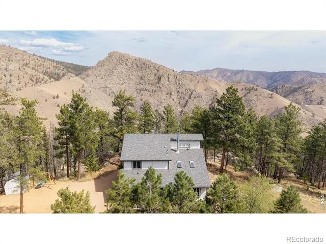 842 Unger Mountain Road Bellvue, CO 80512