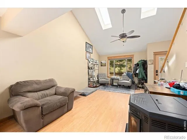 842 Unger Mountain Road Bellvue, CO 80512