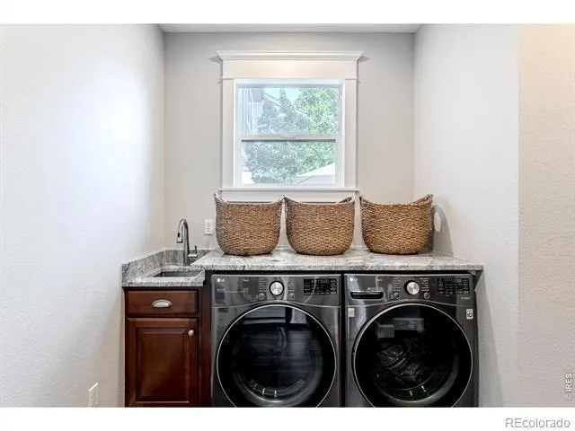 8657 Devinney Street Arvada, CO 80005