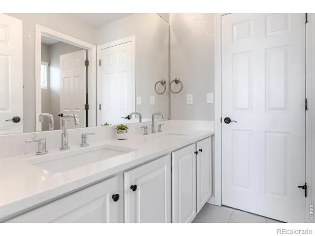 8657 Devinney Street Arvada, CO 80005