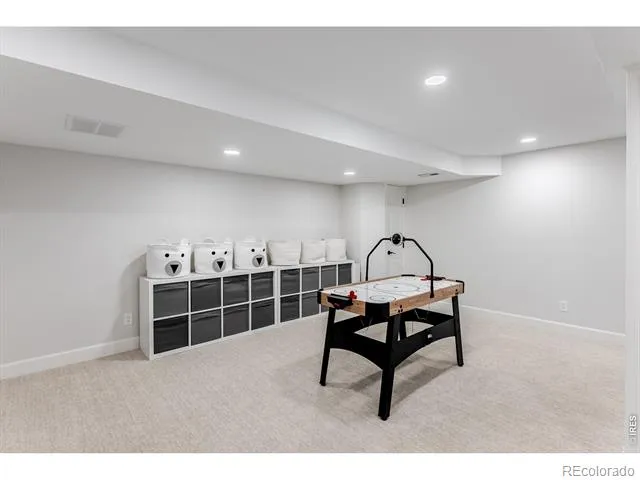 8657 Devinney Street Arvada, CO 80005
