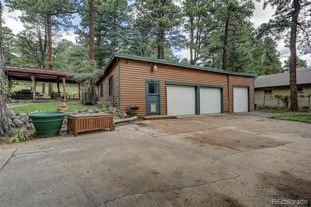 10689 Charles Lane Rye, CO 81069