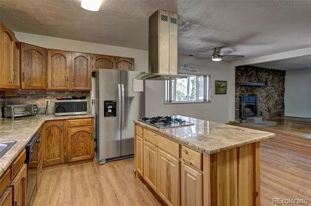 10689 Charles Lane Rye, CO 81069
