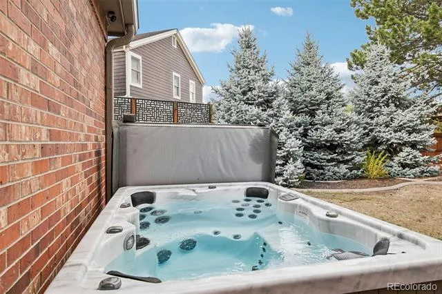 5940 S Cimarron Way Littleton, CO 80123