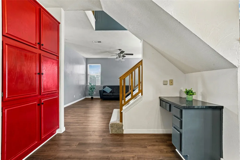 5203 Rio Court Arlington, TX 76017