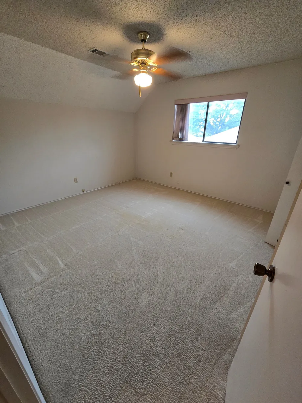 2127 Cordoba Drive Carrollton, TX 75006