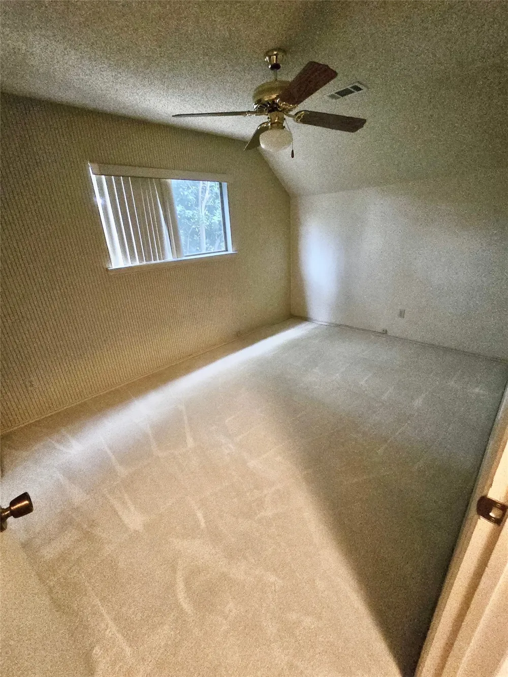 2127 Cordoba Drive Carrollton, TX 75006