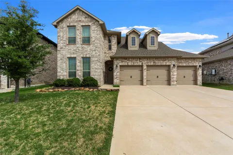 1501 White Water Way