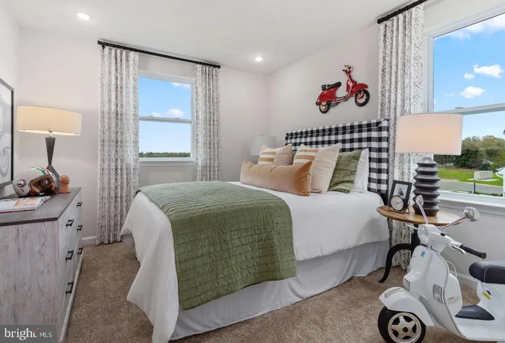 29 PETERS AVENUE Ranson, WV 25438