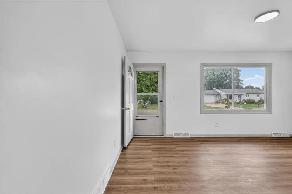 1548 Sibley Street Lowell, MI 49331