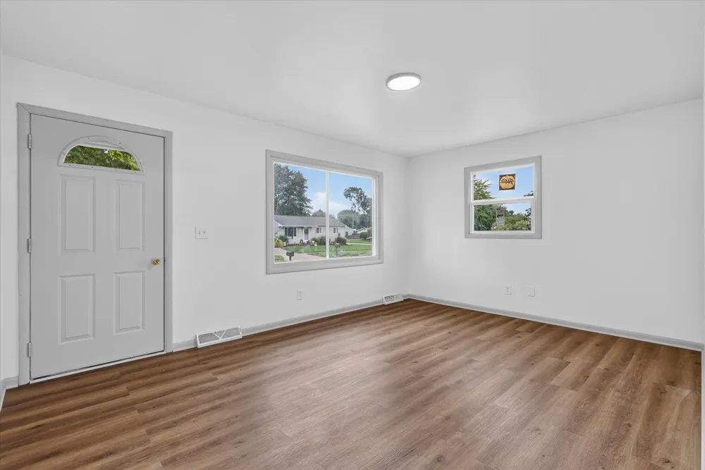1548 Sibley Street Lowell, MI 49331