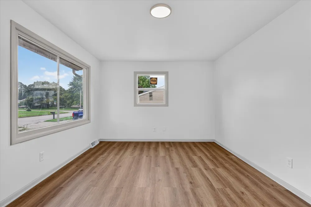 1548 Sibley Street Lowell, MI 49331