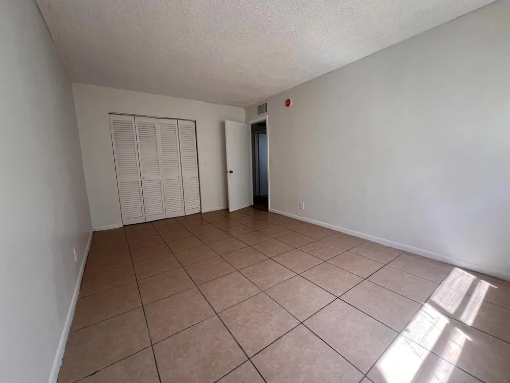 645 SW 20TH COURT #0020 Delray Beach, FL 33445
