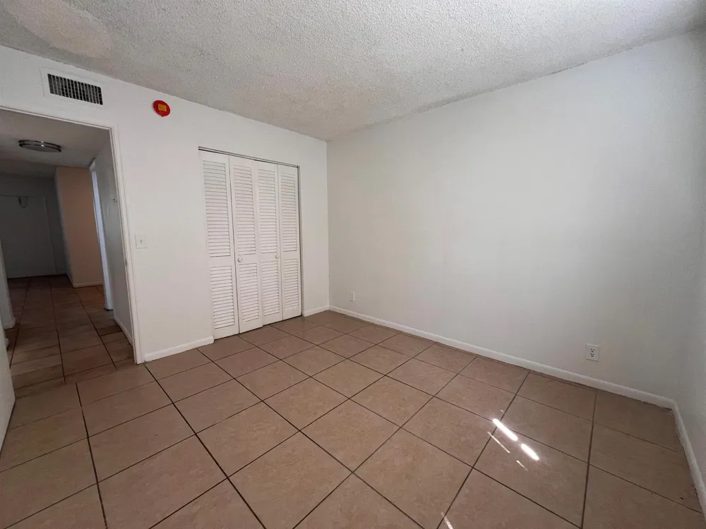 645 SW 20TH COURT #0020 Delray Beach, FL 33445