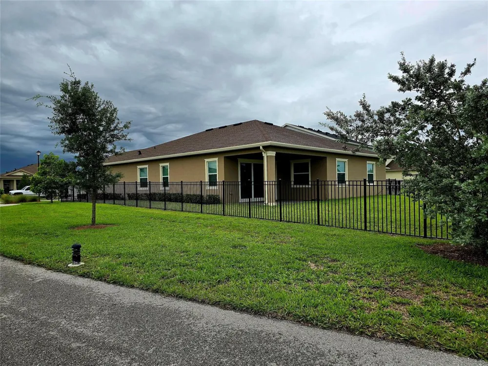 1083 Tangled Orchard Trace Loxahatchee, FL 33470