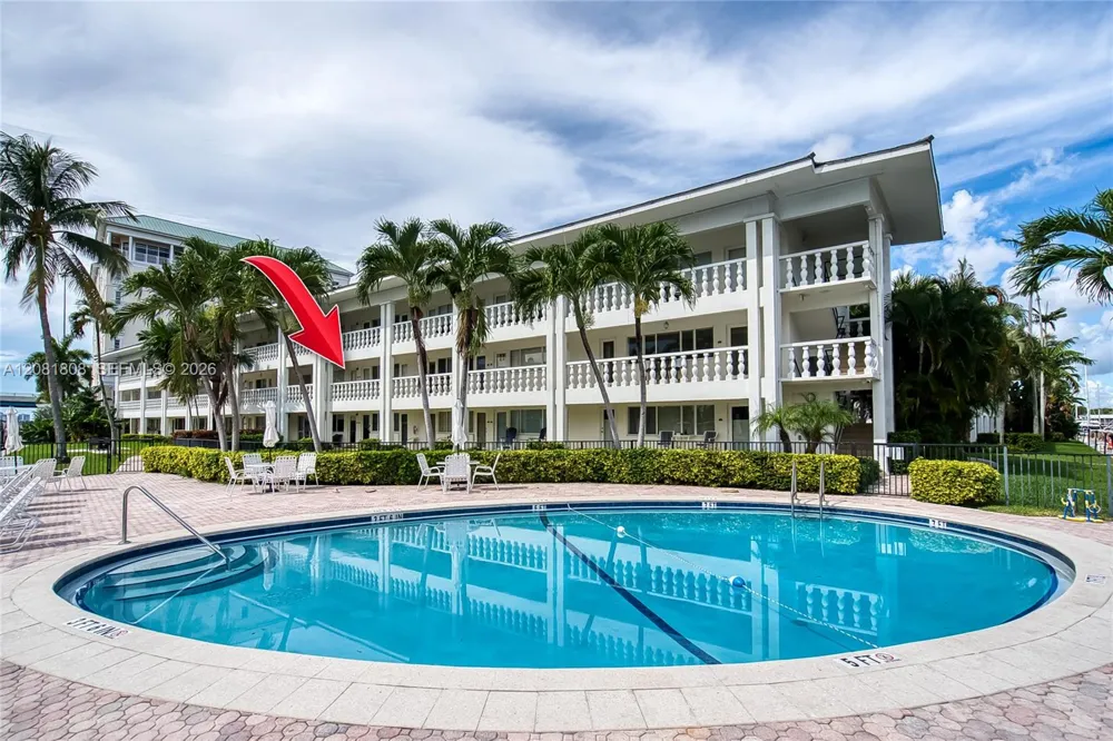 2895 NE 32nd St #205 Fort Lauderdale, FL 33306