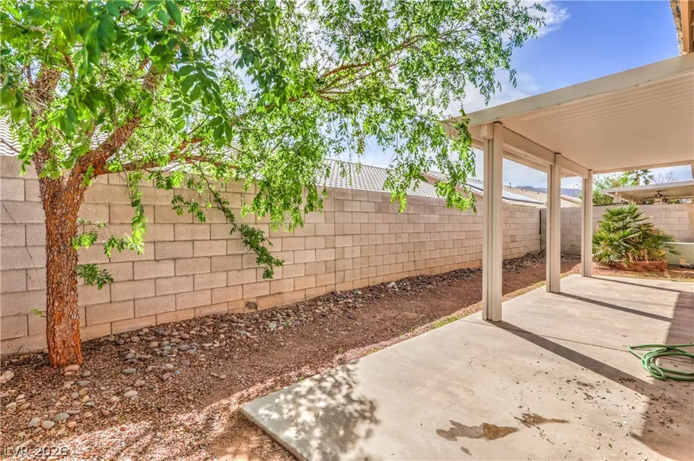 202 Twin Creek Street Henderson, NV 89074