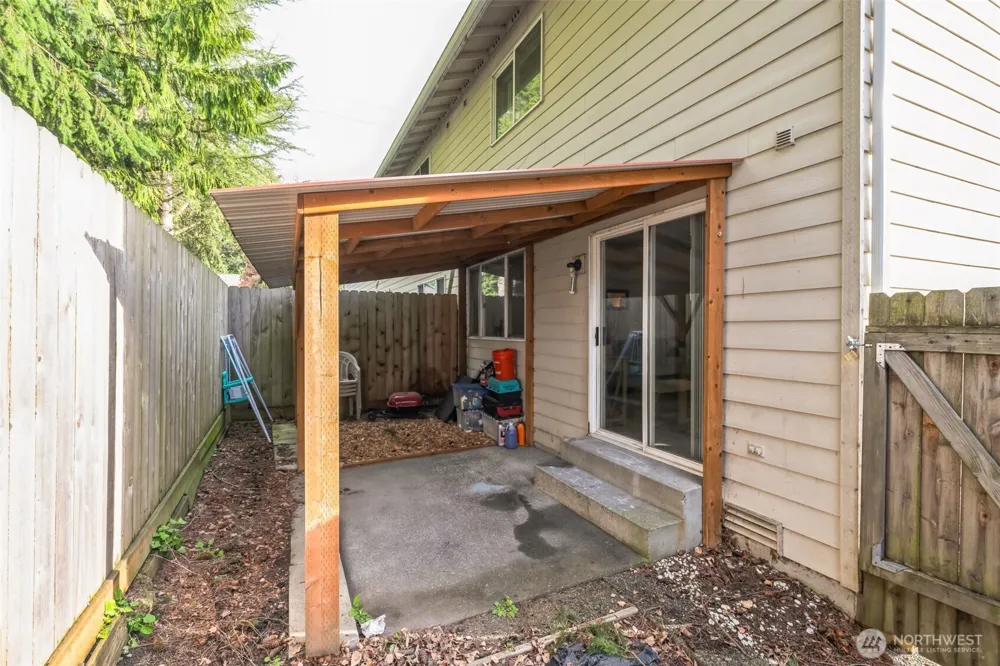 126 W Casino Road #13 Everett, WA 98204
