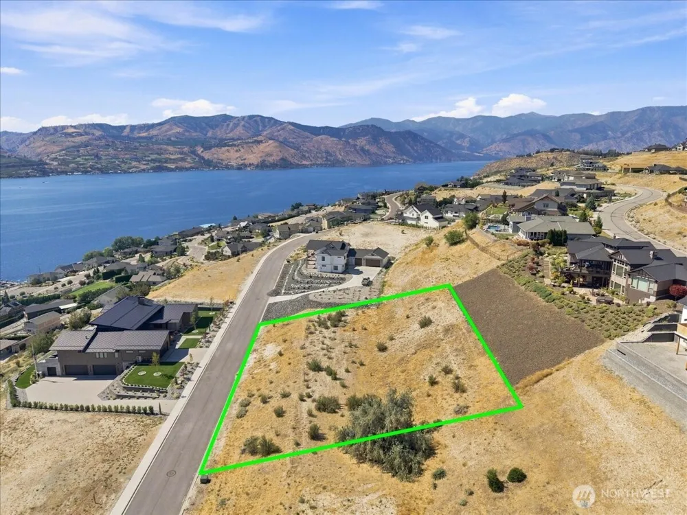 127 Crystal Crest Drive Chelan, WA 98816