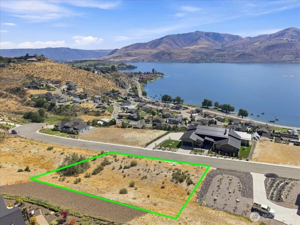 127 Crystal Crest Drive Chelan, WA 98816