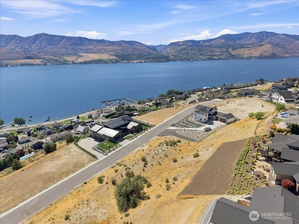 127 Crystal Crest Drive Chelan, WA 98816