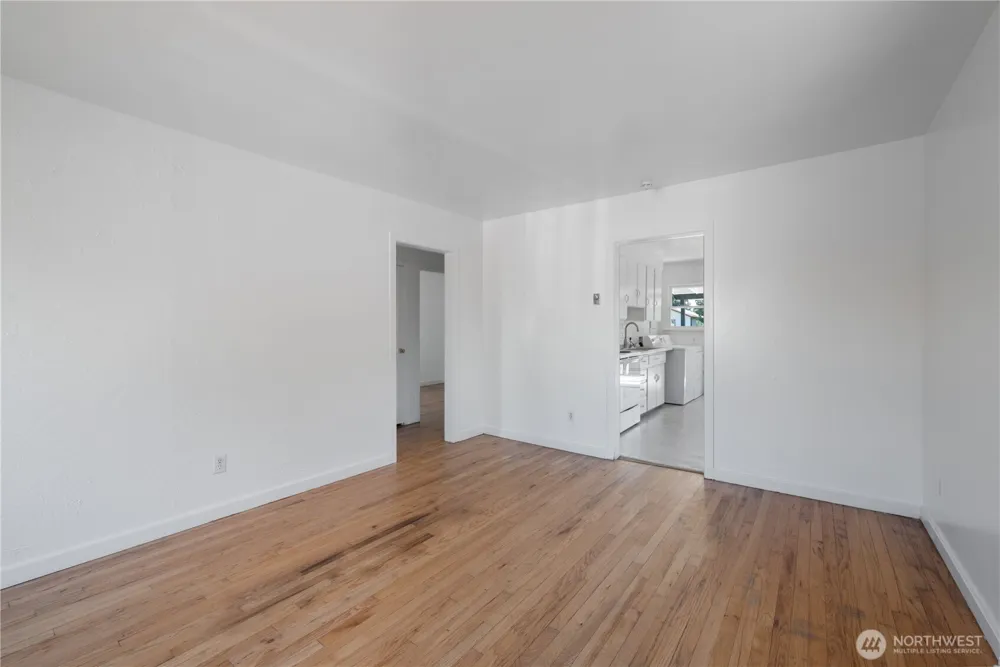 228 24th Avenue Longview, WA 98632