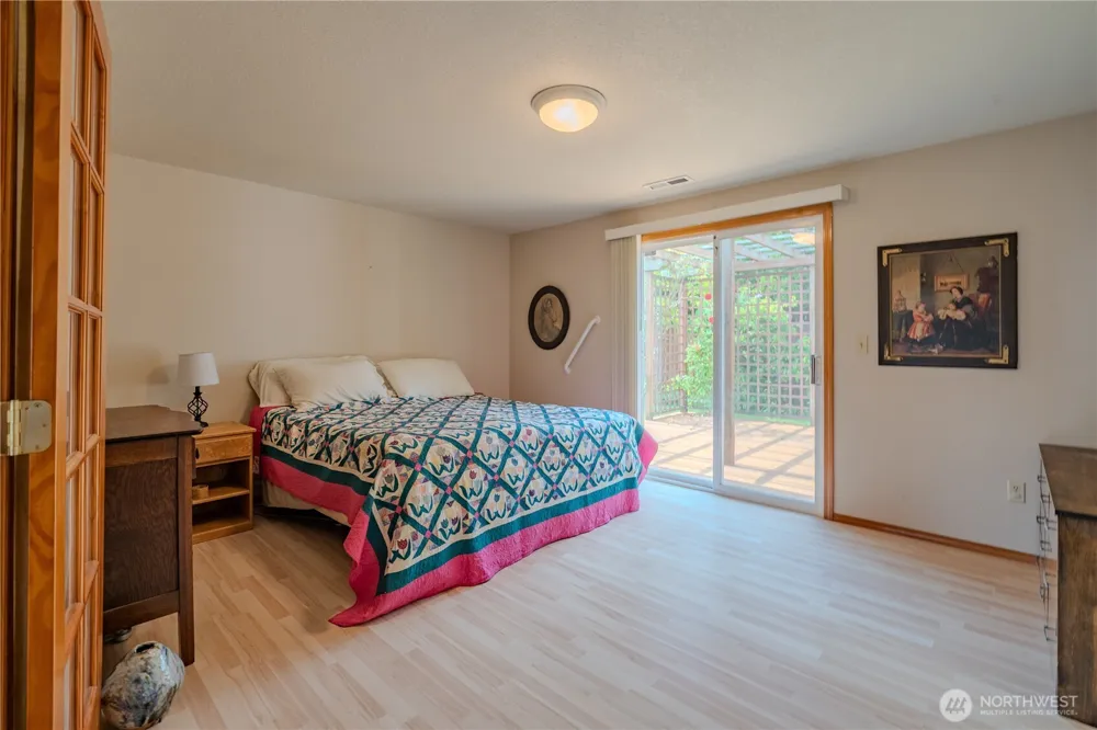 16007 NE Hickory Street Vancouver, WA 98682