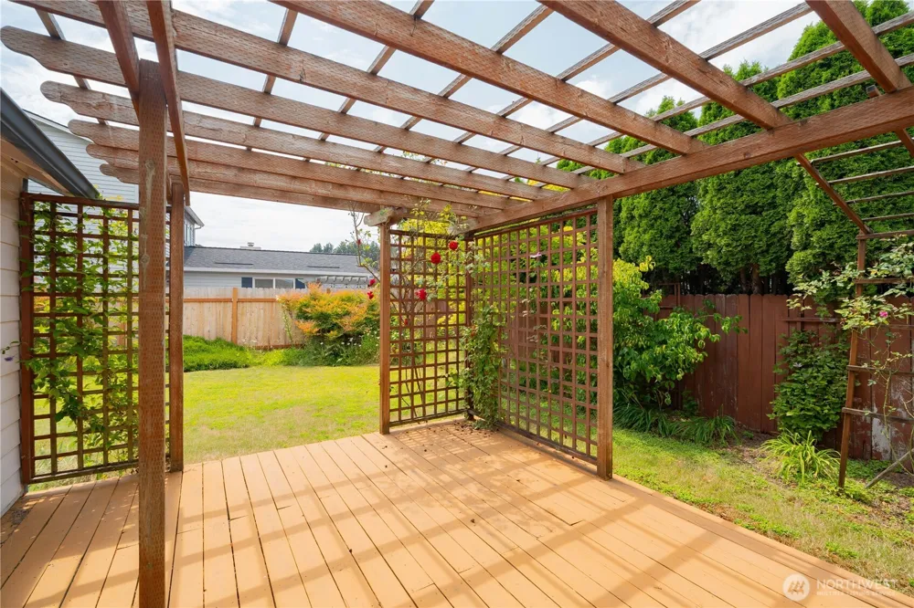 16007 NE Hickory Street Vancouver, WA 98682