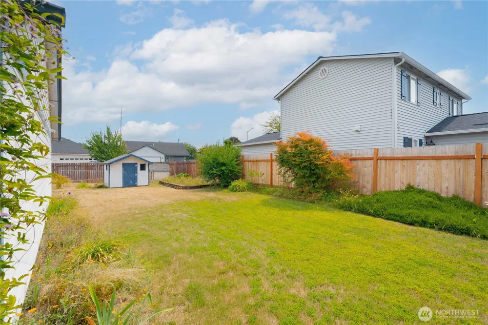 16007 NE Hickory Street Vancouver, WA 98682