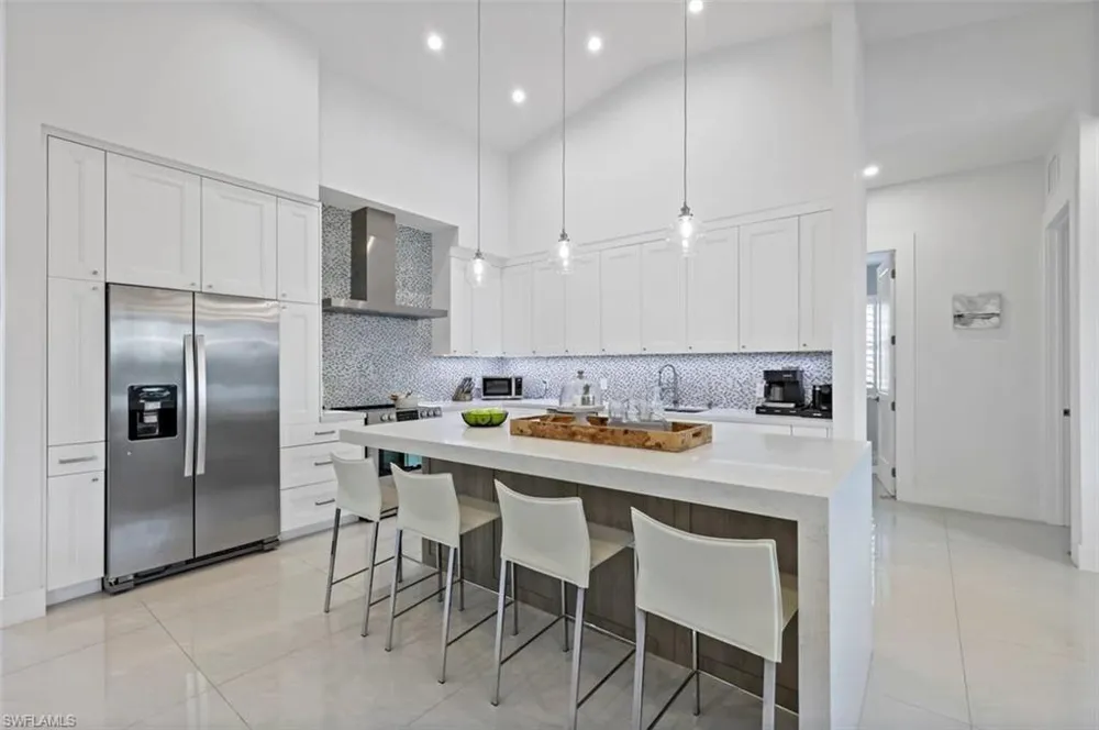 1889 Bahama Avenue Marco Island, FL 34145