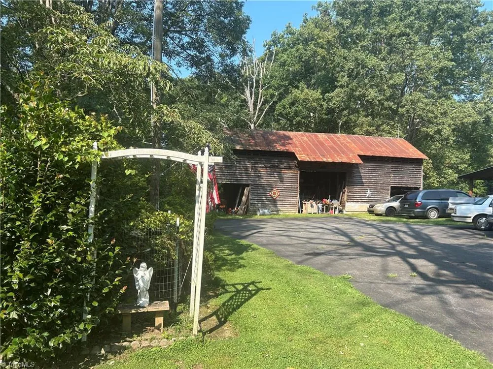 4455 Tobaccoville Road Tobaccoville, NC 27050