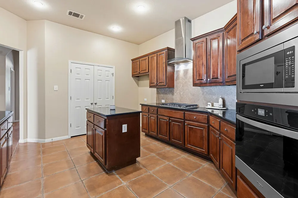 16305 Almaden Drive Austin, TX 78717