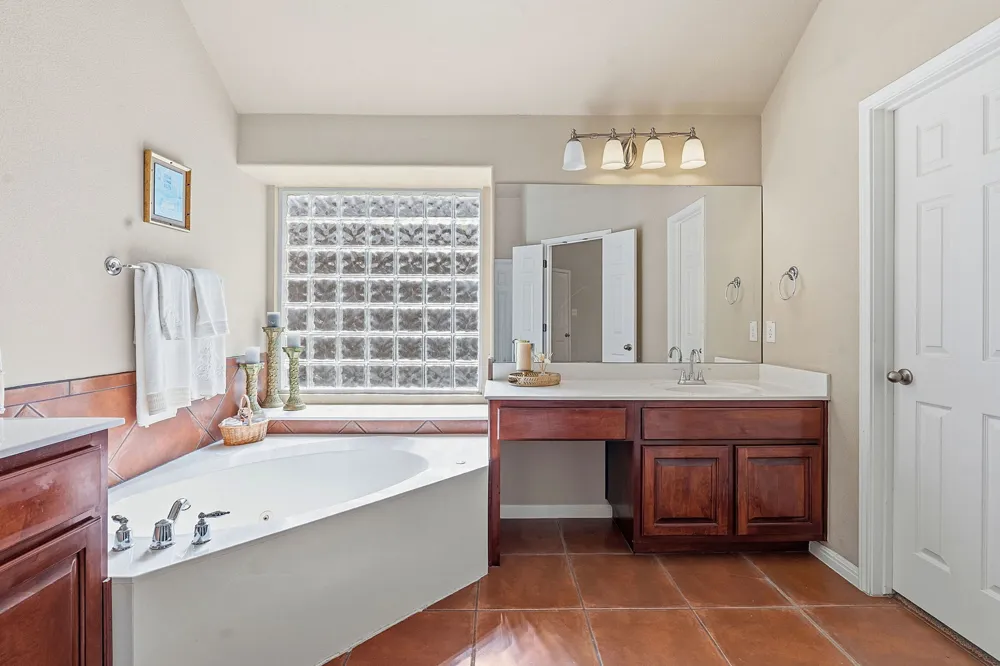 16305 Almaden Drive Austin, TX 78717