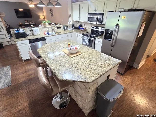 8419 BRANCH HOLLOW DR Universal City, TX 78148